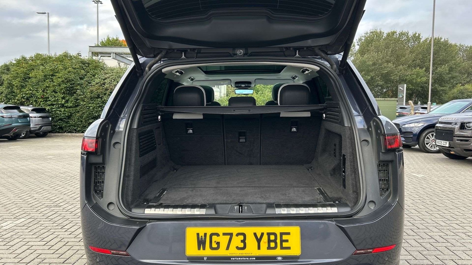 Used Land Rover Range Rover Sport 2023 for sale - 76460175: Photo 10