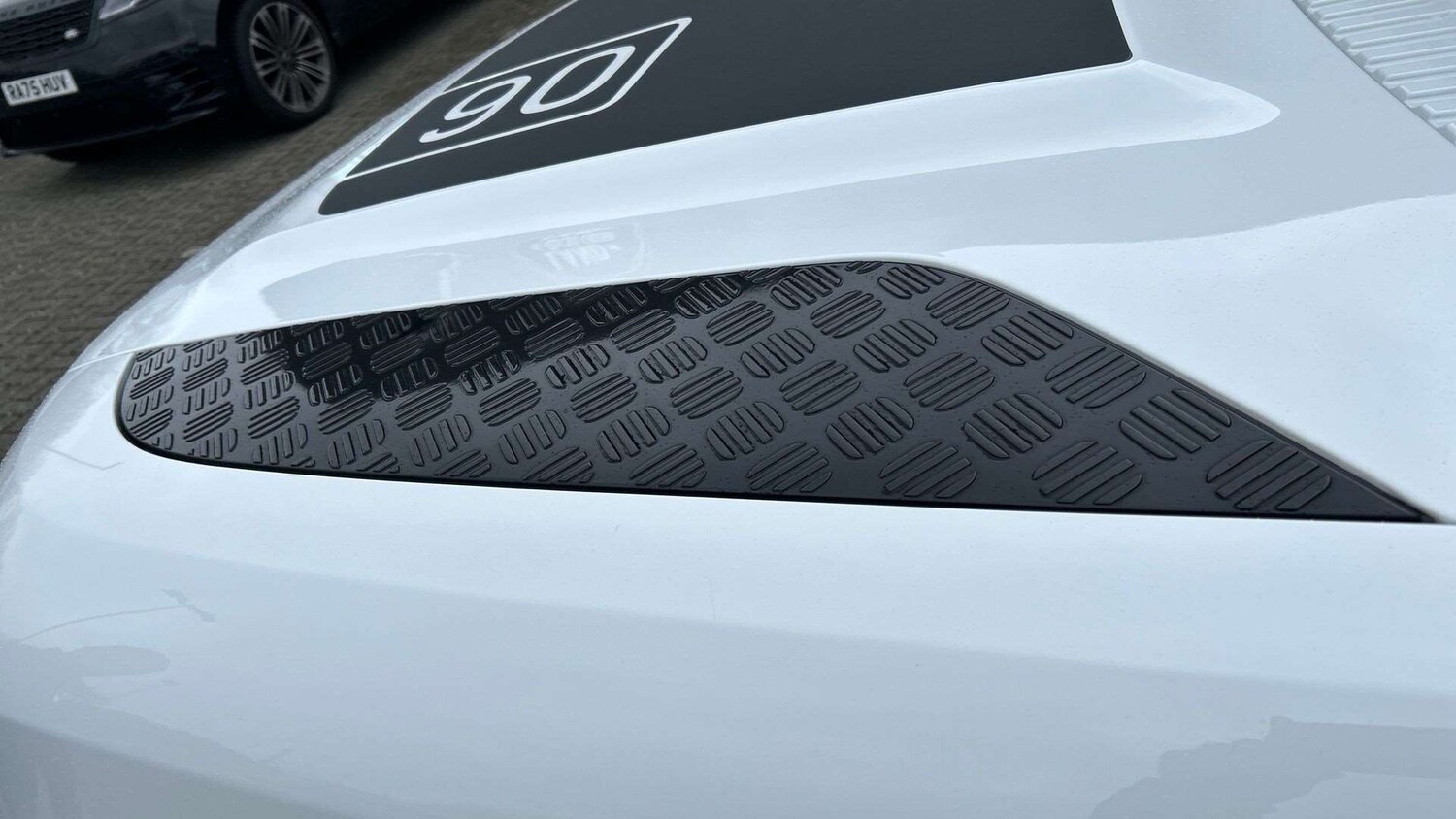 Used Land Rover Defender 2022 for sale - 77648915: Photo 28