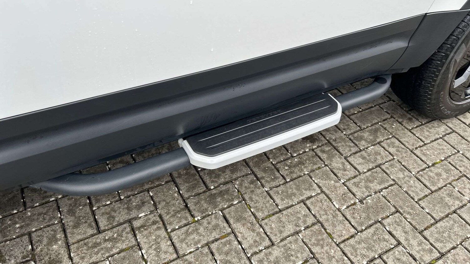 Used Land Rover Defender 2022 for sale - 77648915: Photo 32