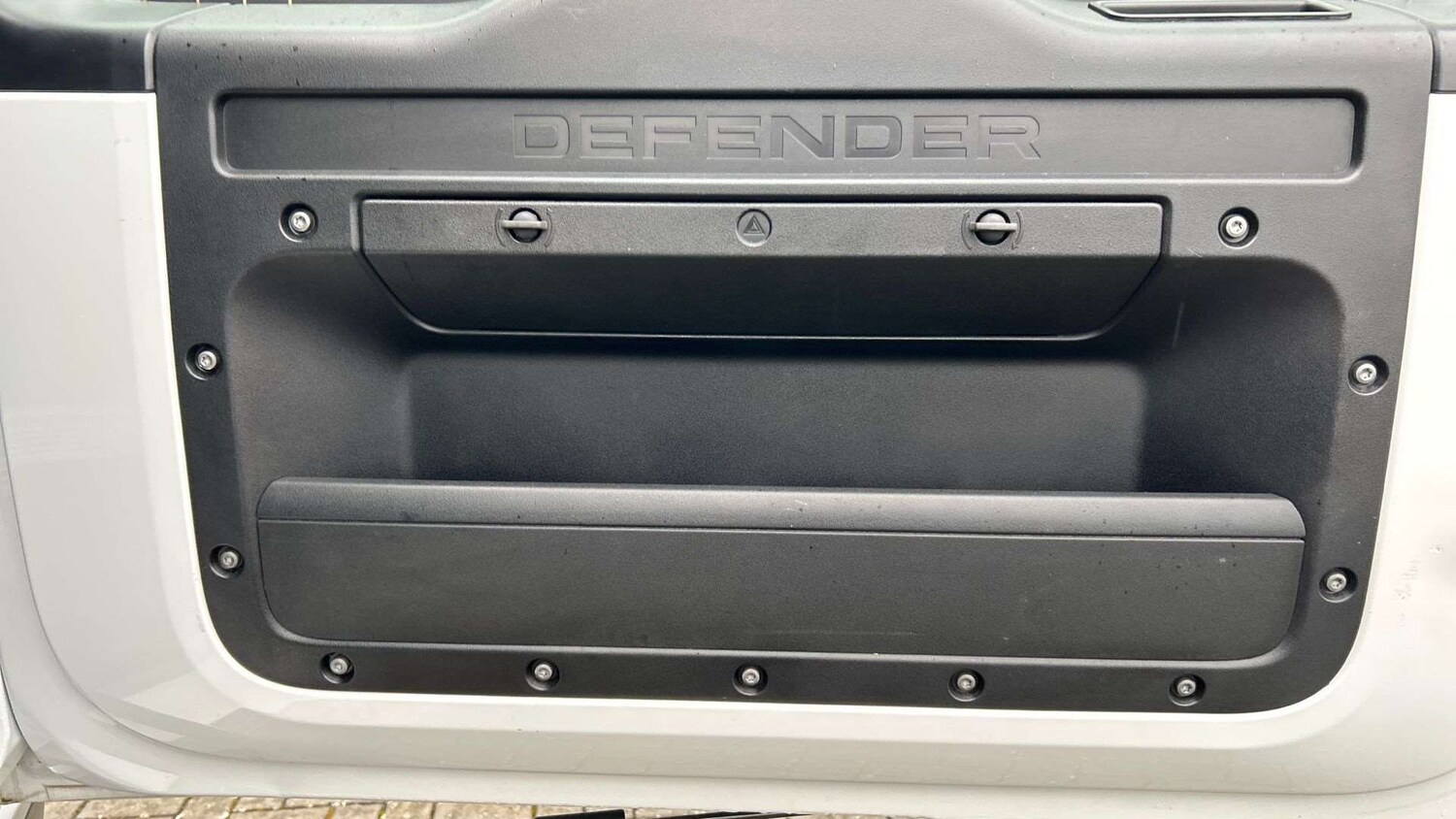 Used Land Rover Defender 2022 for sale - 77648915: Photo 34