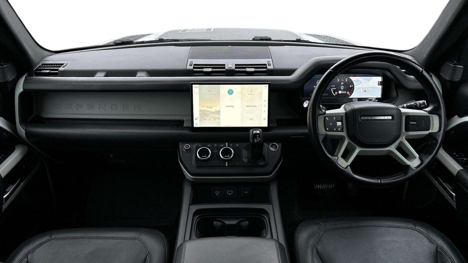 Used Land Rover Defender 2022 for sale - 77648915: Photo 9