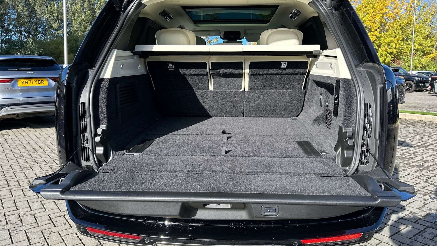 Used Land Rover Range Rover 2022 for sale - 76459947: Photo 10