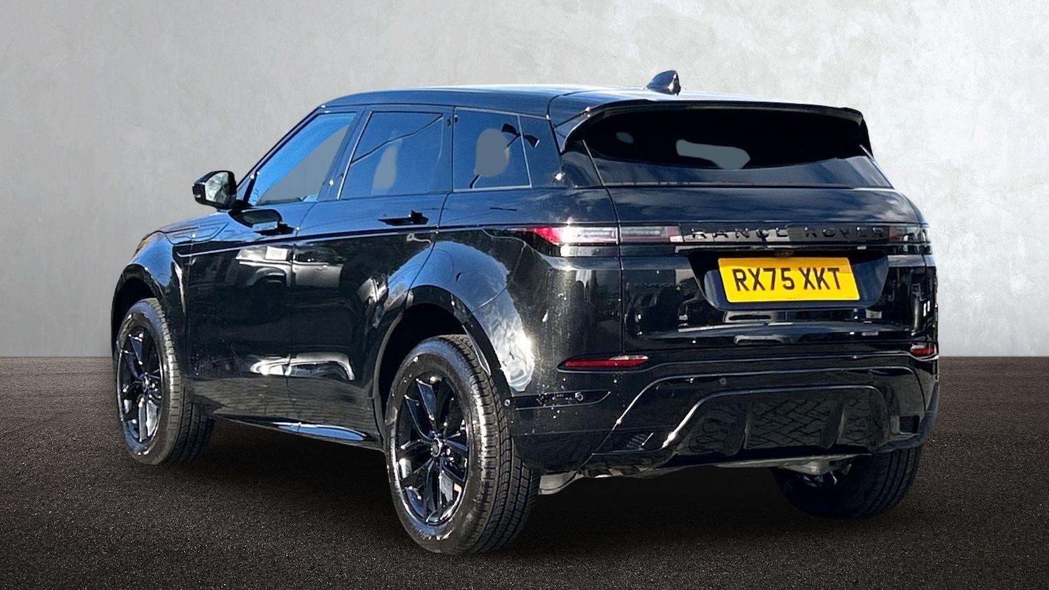 Used Land Rover Range Rover Evoque 2025 for sale - 77577469: Photo 2