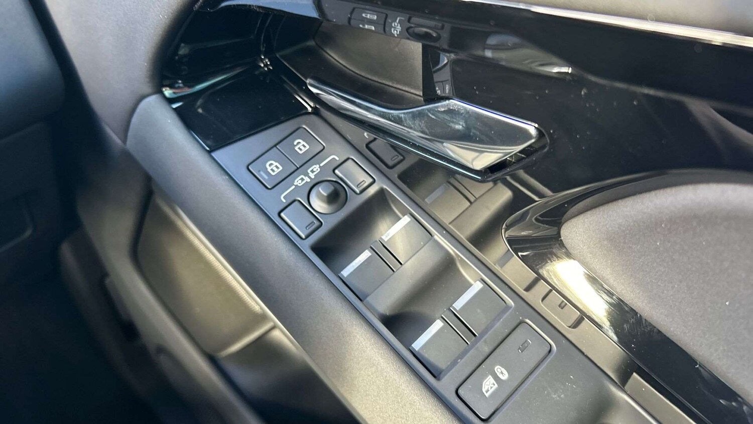 Used Land Rover Range Rover Evoque 2025 for sale - 77577469: Photo 25