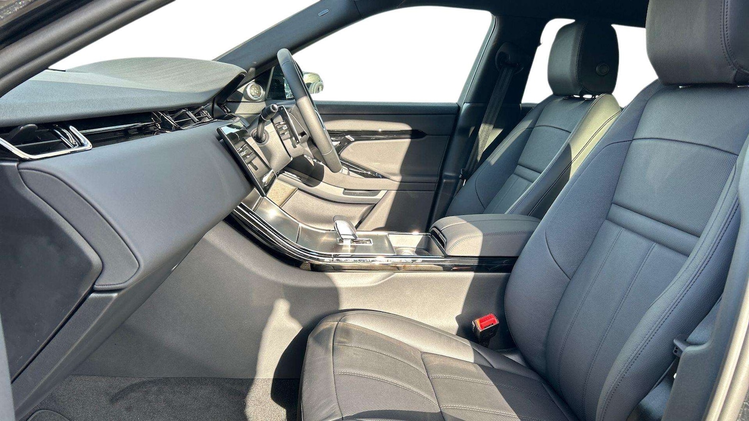 Used Land Rover Range Rover Evoque 2025 for sale - 77577469: Photo 3