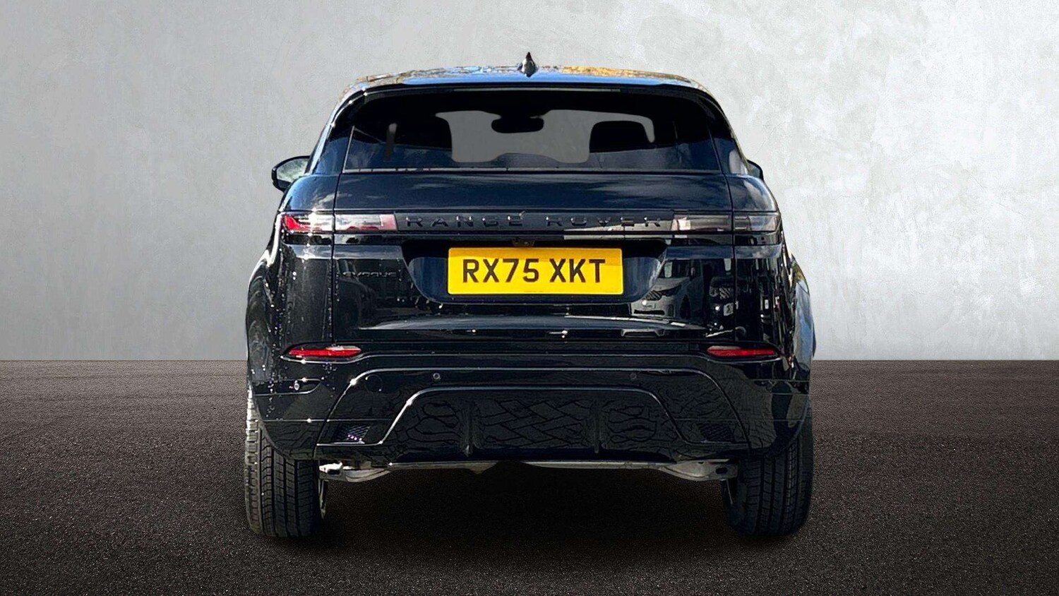 Used Land Rover Range Rover Evoque 2025 for sale - 77577469: Photo 6