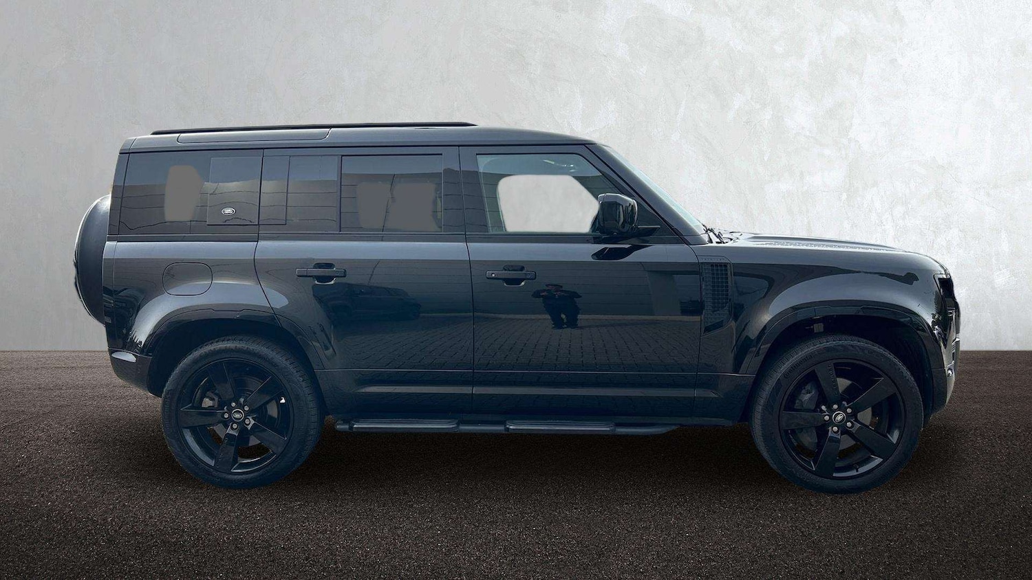 Used Land Rover Defender 2023 for sale - 78208962: Photo 5