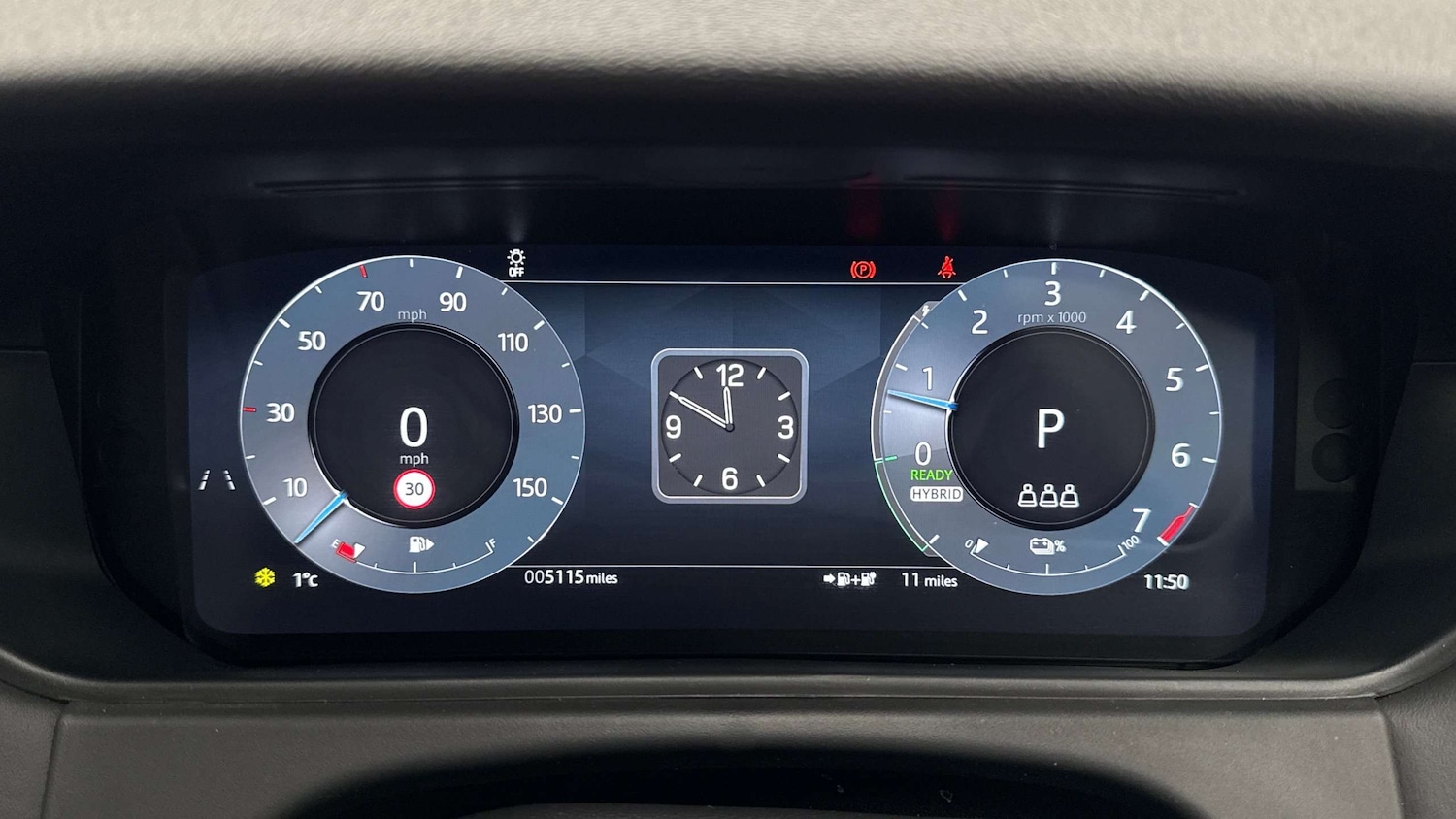 Used Land Rover Range Rover Velar 2024 for sale - 77308386: Photo 16