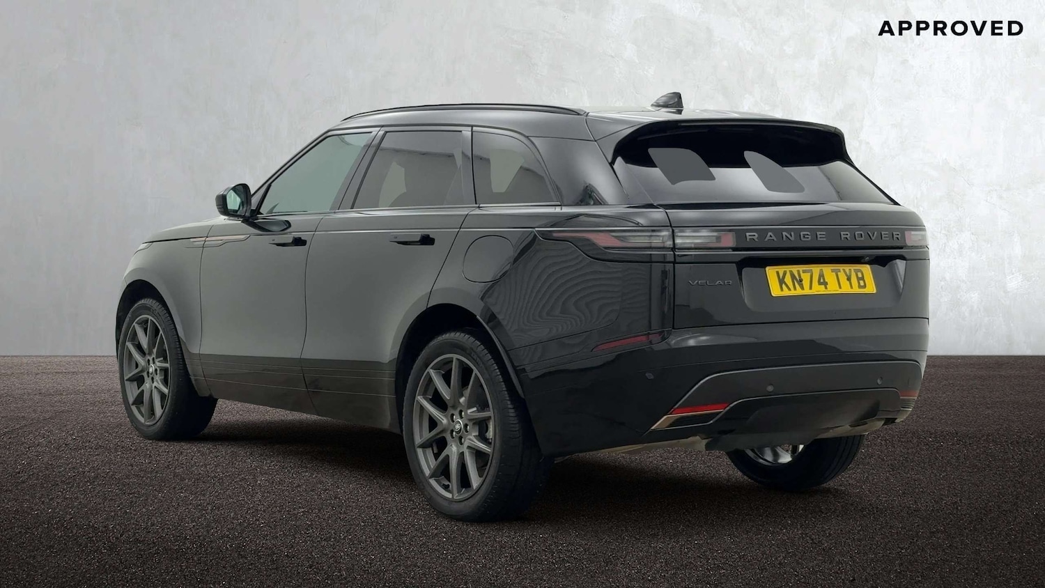 Used Land Rover Range Rover Velar 2024 for sale - 77308386: Photo 2