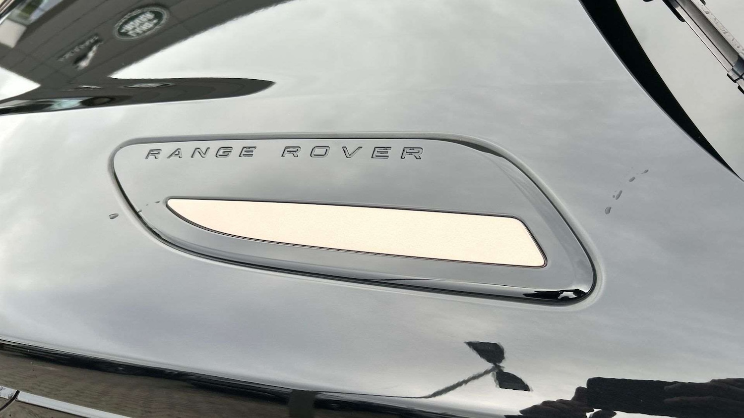 Used Land Rover Range Rover Velar 2024 for sale - 77308386: Photo 28