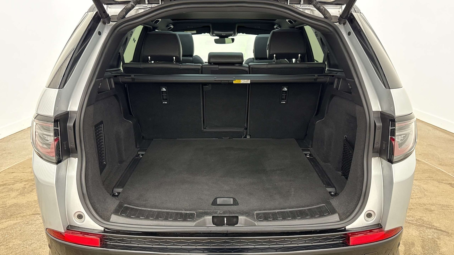 Used Land Rover Discovery Sport 2024 for sale - 77308563: Photo 10