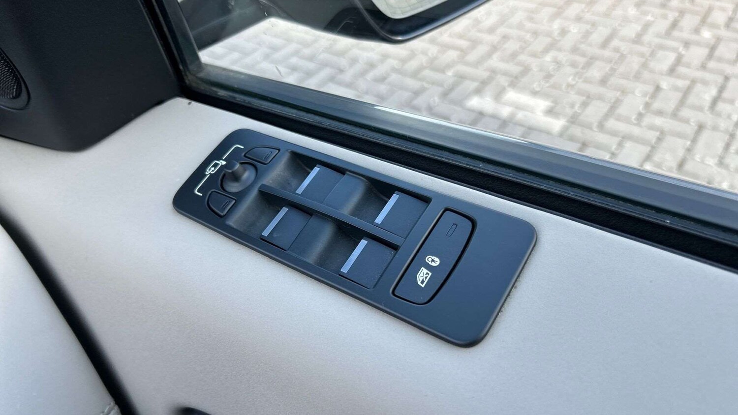 Used Land Rover Discovery Sport 2020 for sale - 78119224: Photo 25