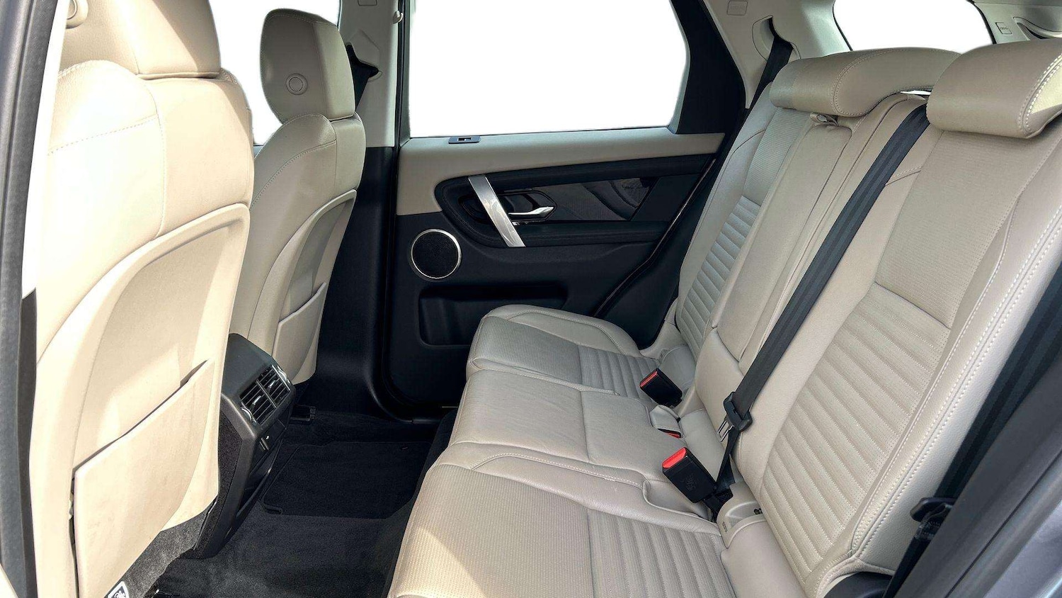 Used Land Rover Discovery Sport 2020 for sale - 78119224: Photo 4