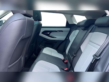 Used Land Rover Range Rover Evoque 2024 for sale - 76718239: Photo