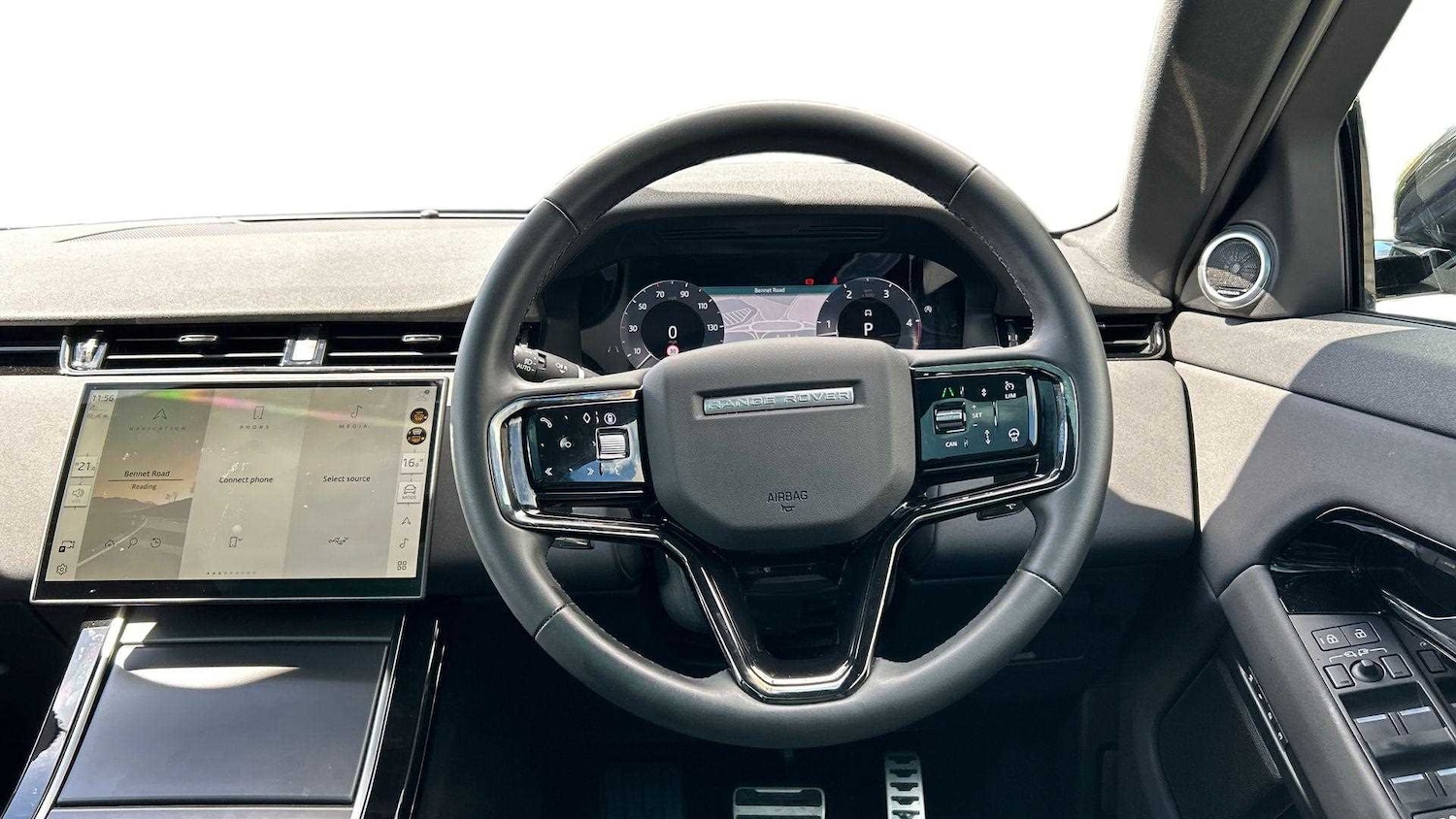 Used Land Rover Range Rover Evoque 2025 for sale - 76460573: Photo 15