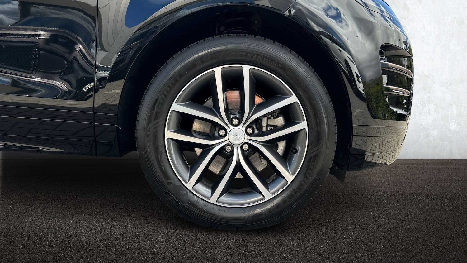 Used Land Rover Range Rover Evoque 2025 for sale - 76460573: Photo 8