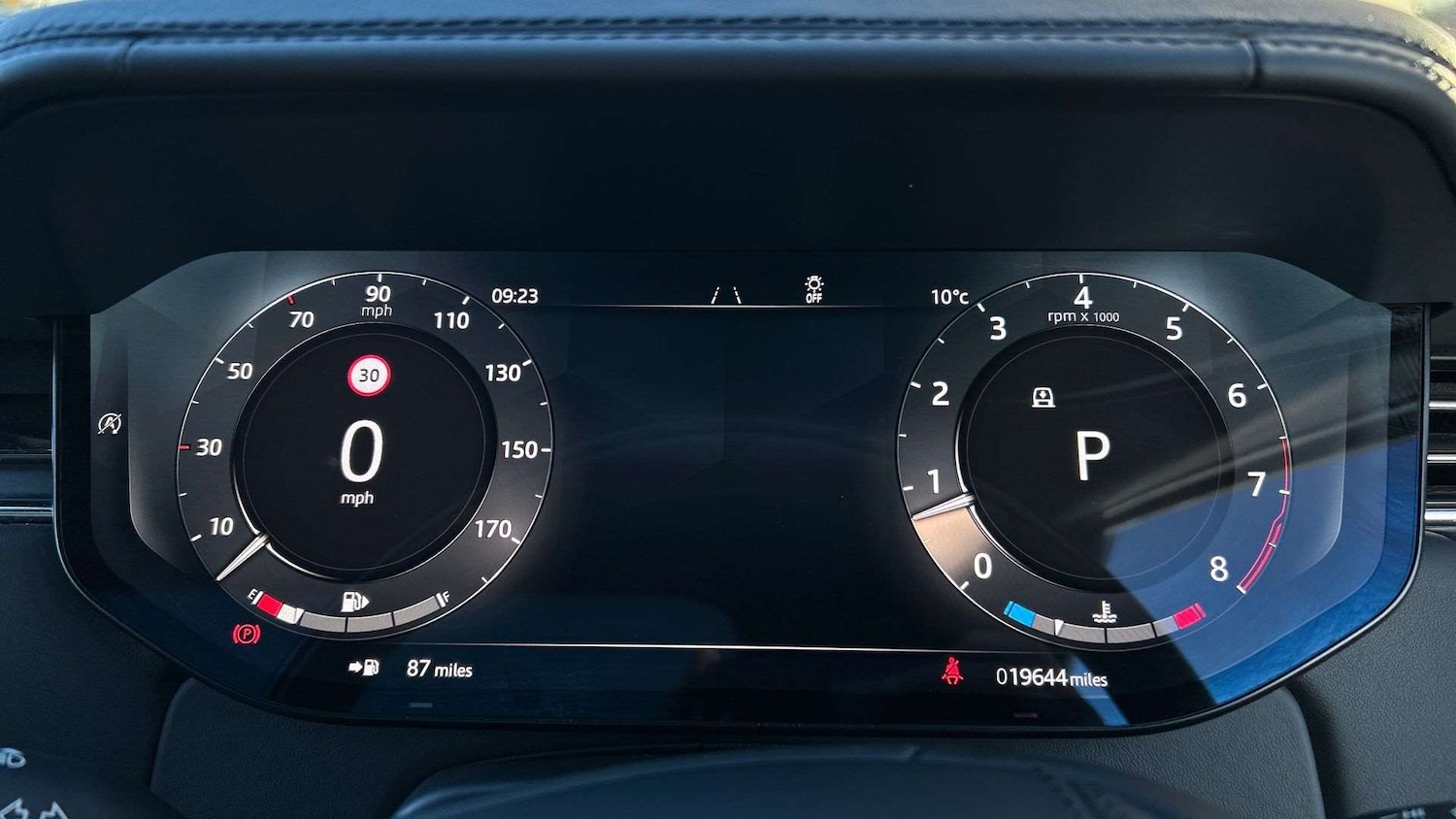 Used Land Rover Range Rover 2024 for sale - 76916002: Photo 16