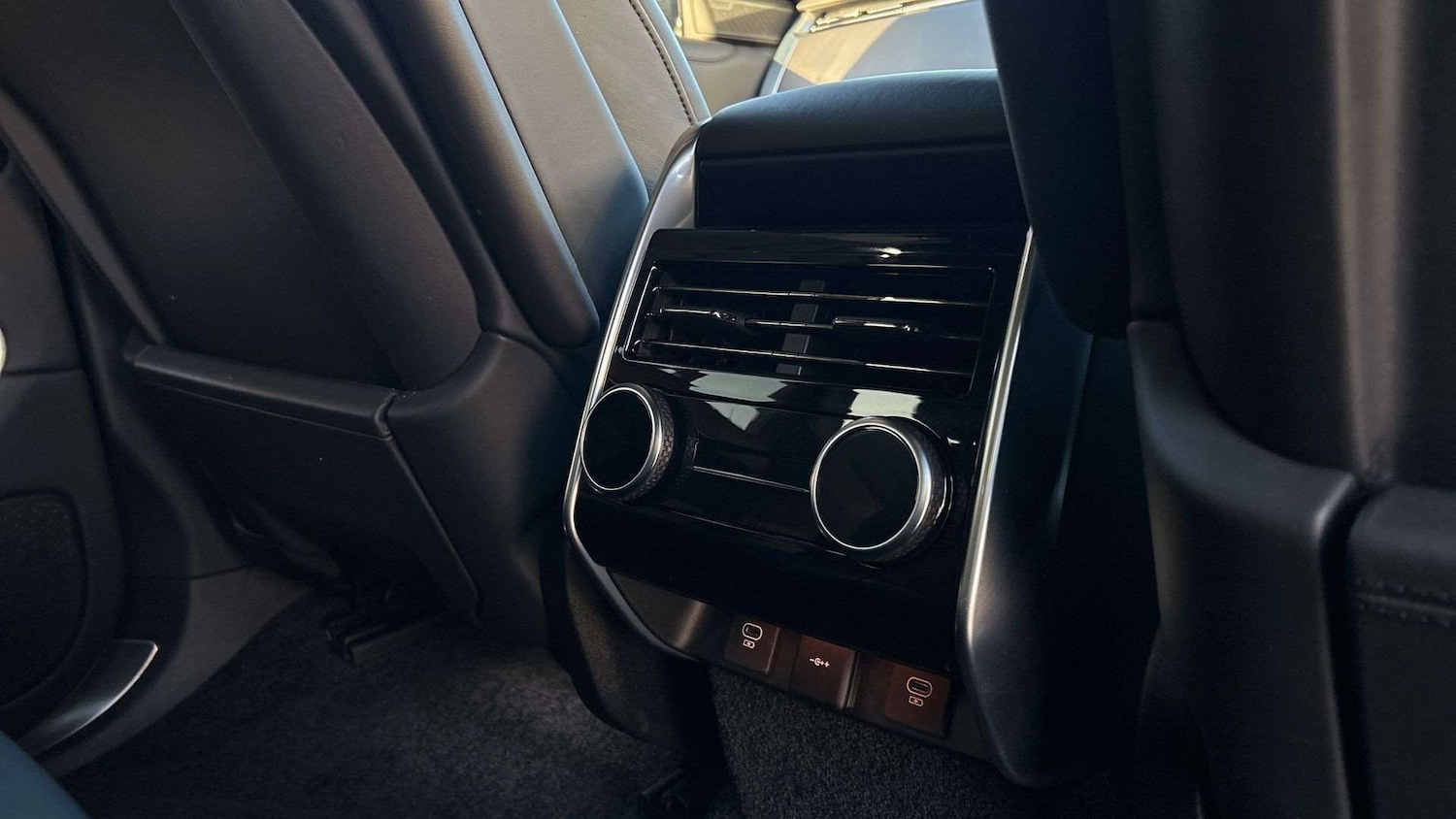 Used Land Rover Range Rover 2024 for sale - 76916002: Photo 18