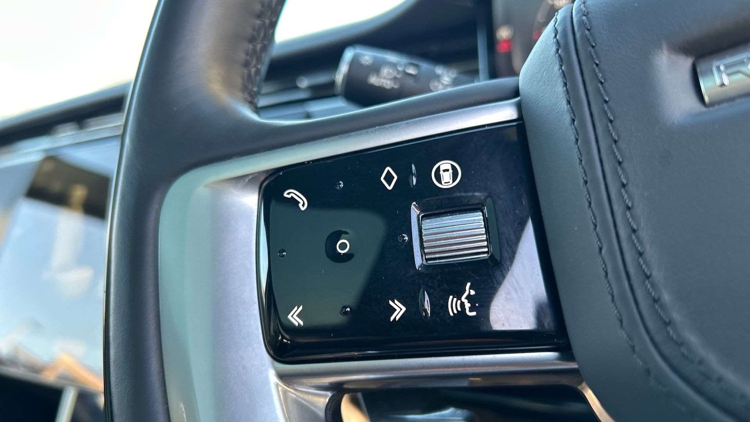 Used Land Rover Range Rover 2024 for sale - 76916002: Photo 34