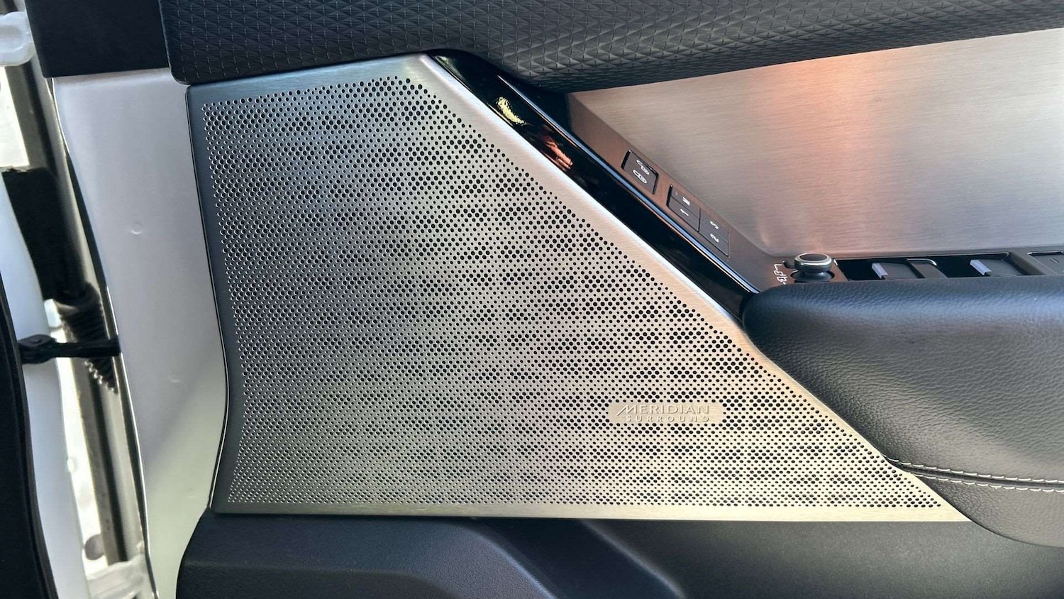 Used Land Rover Range Rover Velar 2020 for sale - 76610625: Photo 24