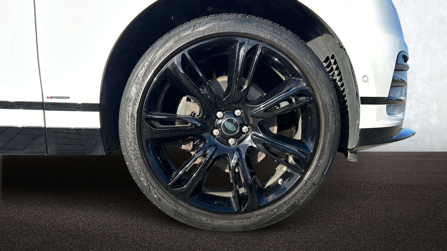 Used Land Rover Range Rover Velar 2020 for sale - 76610625: Photo 8