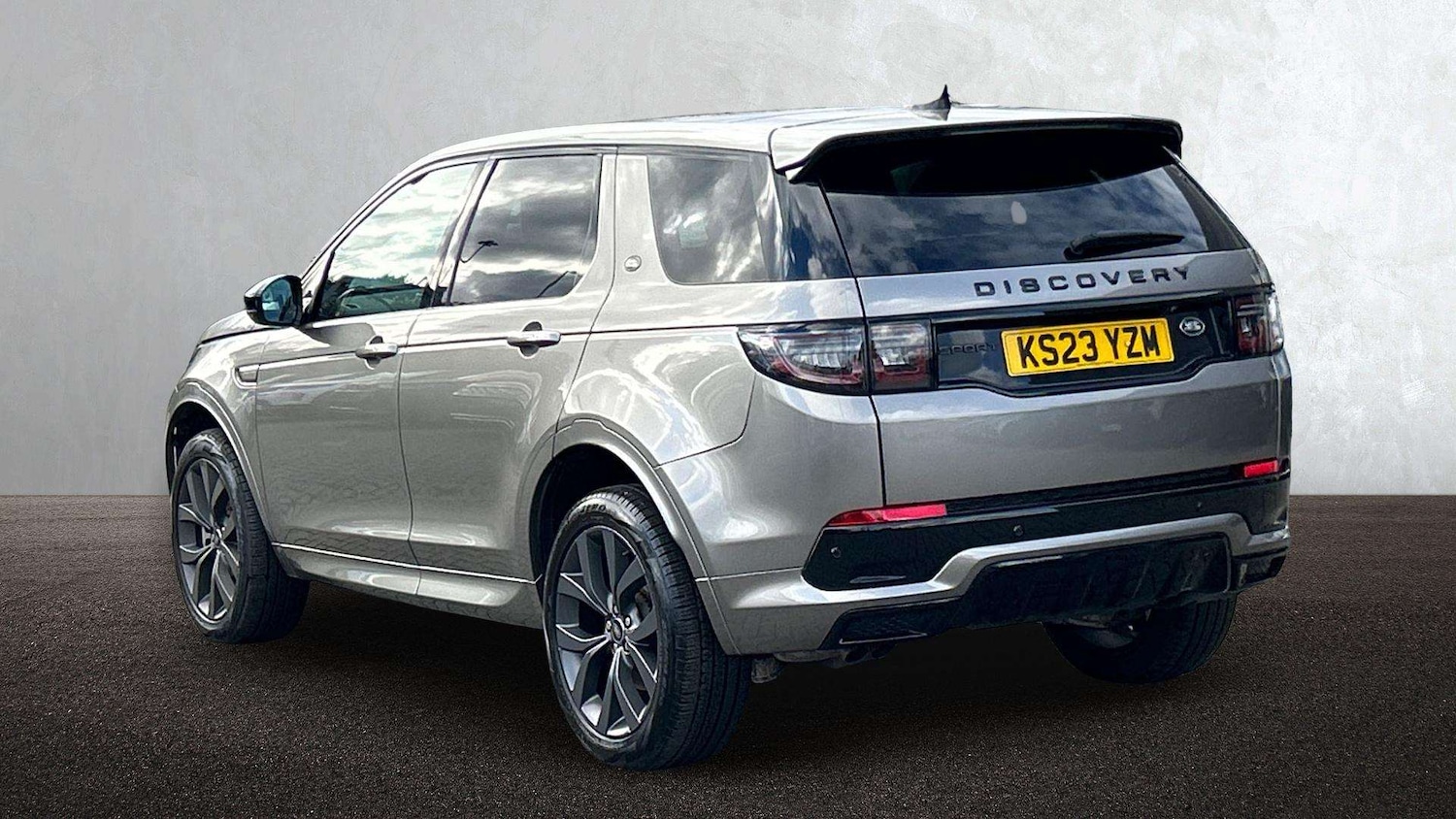Used Land Rover Discovery Sport 2023 for sale - 77827555: Photo 2