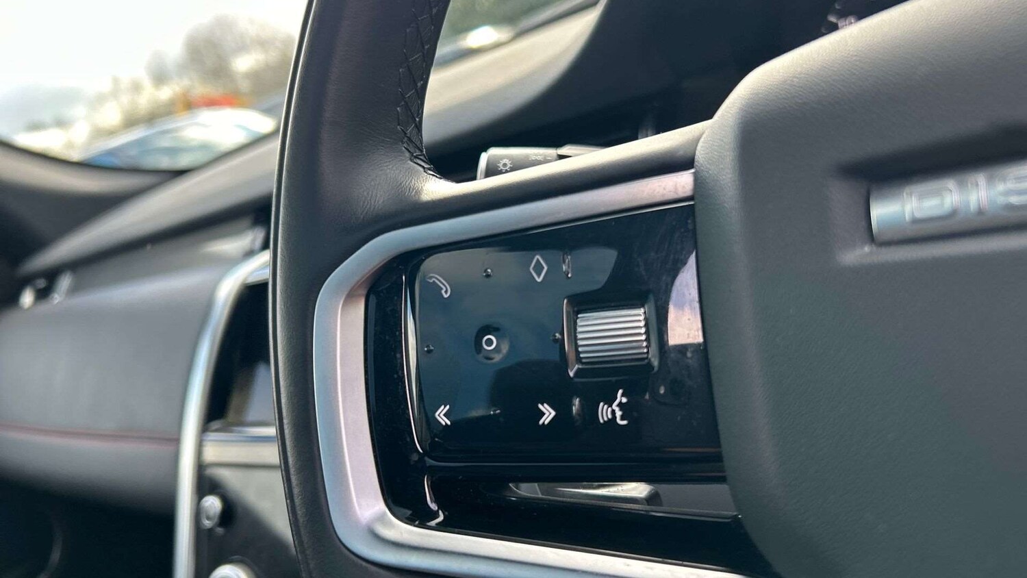 Used Land Rover Discovery Sport 2023 for sale - 77827555: Photo 34