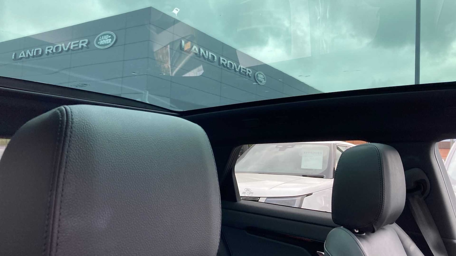 Used Land Rover Range Rover Evoque 2025 for sale - 77257461: Photo 21