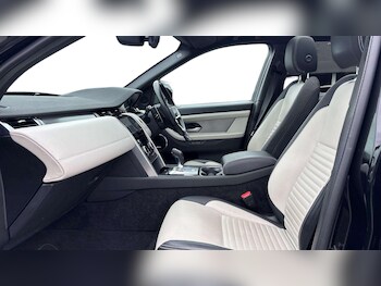 Used Land Rover Discovery Sport 2022 for sale - 78576950: Photo