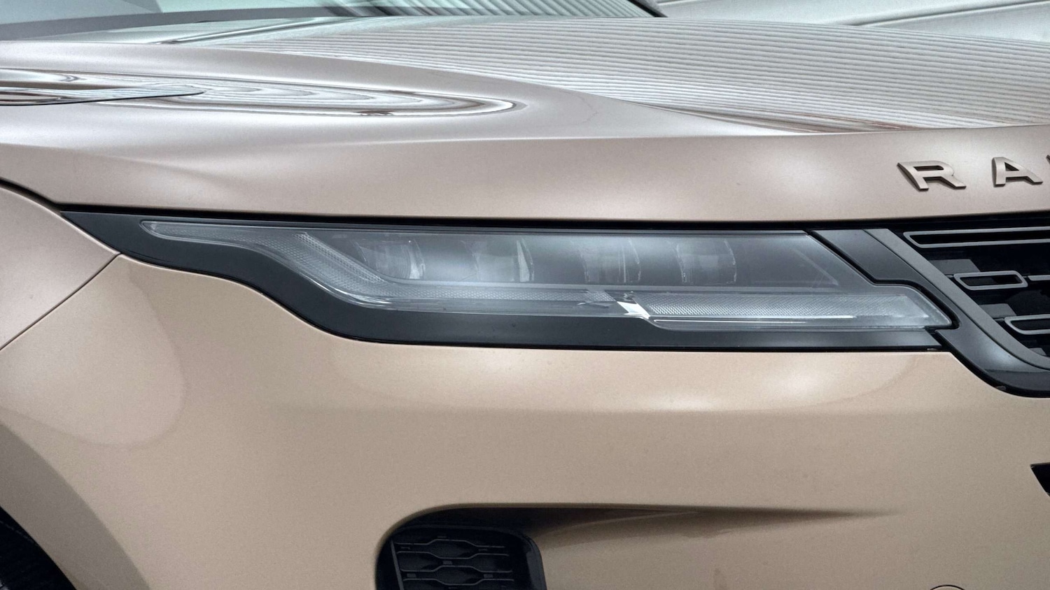 Used Land Rover Range Rover Evoque 2025 for sale - 77787193: Photo 17