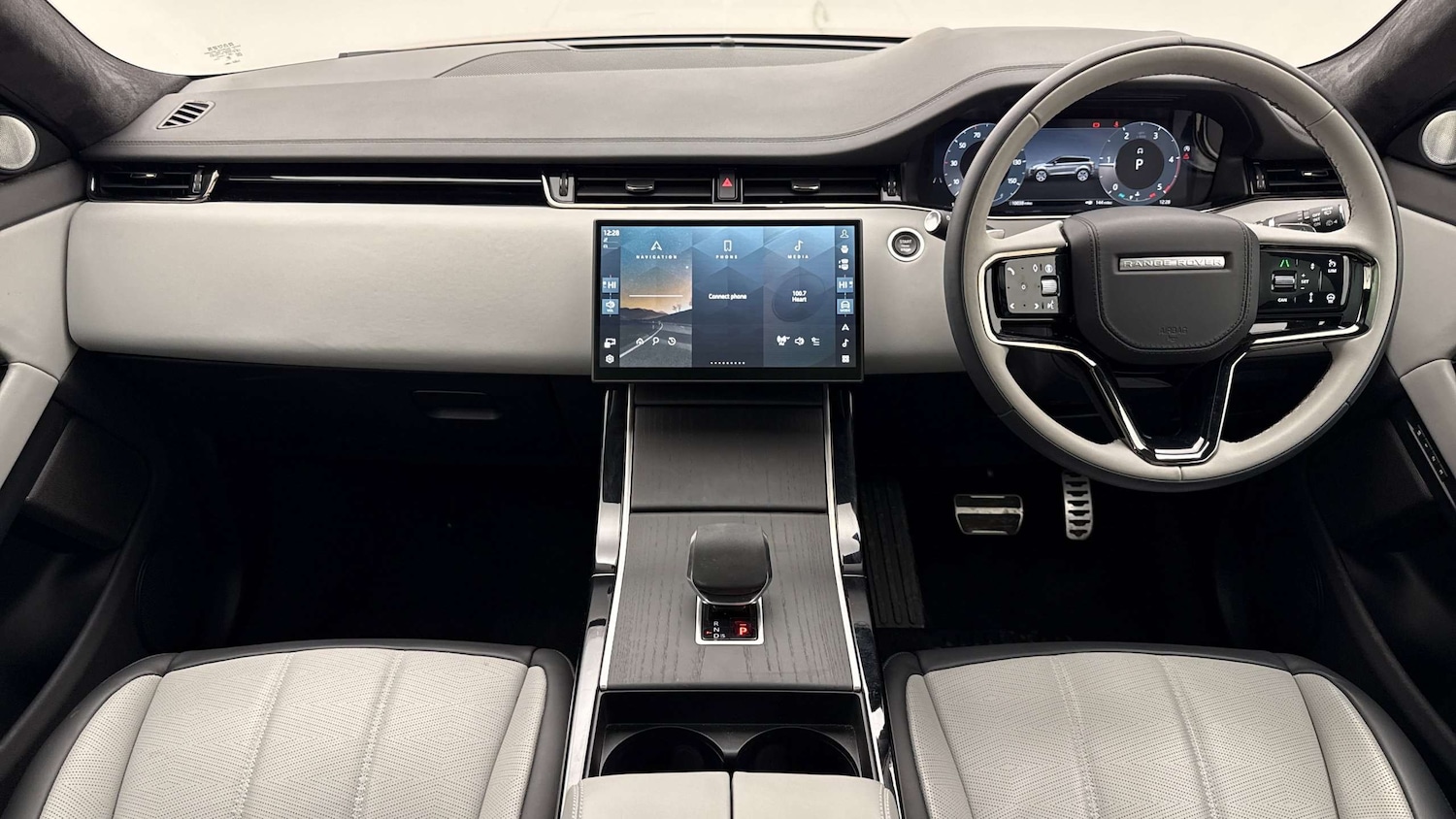 Used Land Rover Range Rover Evoque 2025 for sale - 77787193: Photo 9