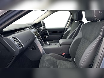 Used Land Rover Discovery 2022 for sale - 79134798: Photo
