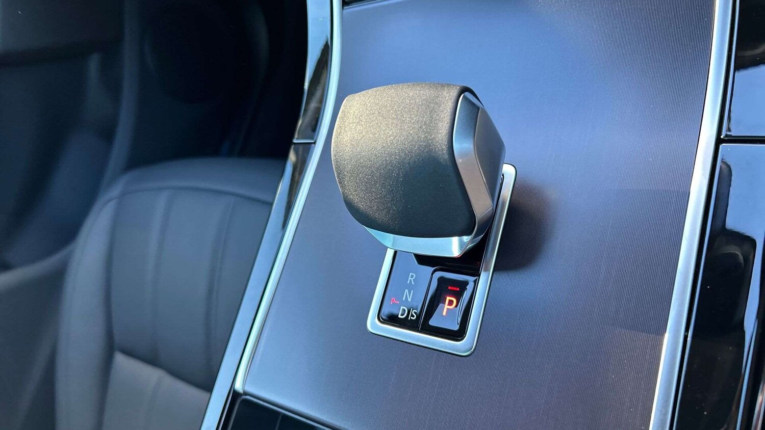 Used Land Rover Range Rover Evoque 2025 for sale - 77577215: Photo 13