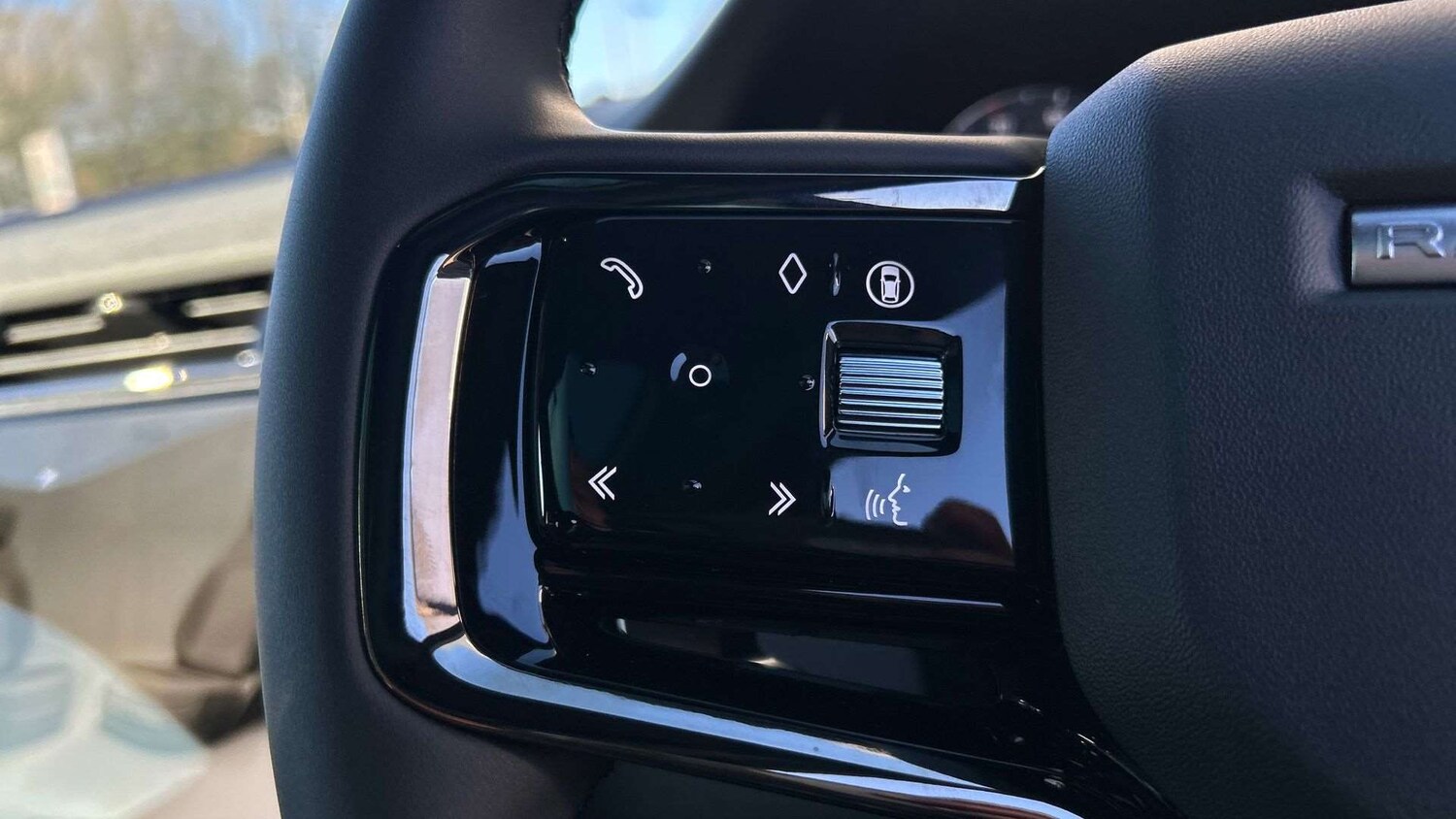 Used Land Rover Range Rover Evoque 2025 for sale - 77577215: Photo 34