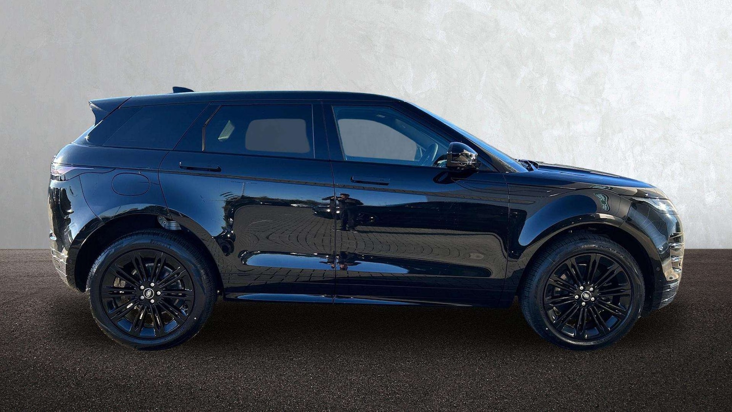 Used Land Rover Range Rover Evoque 2025 for sale - 77577215: Photo 5