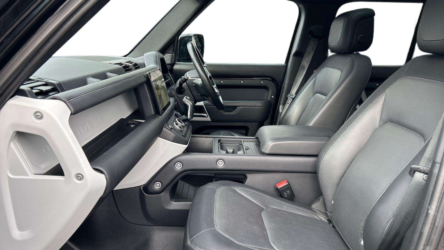 Used Land Rover Defender 2022 for sale - 77333947: Photo 3