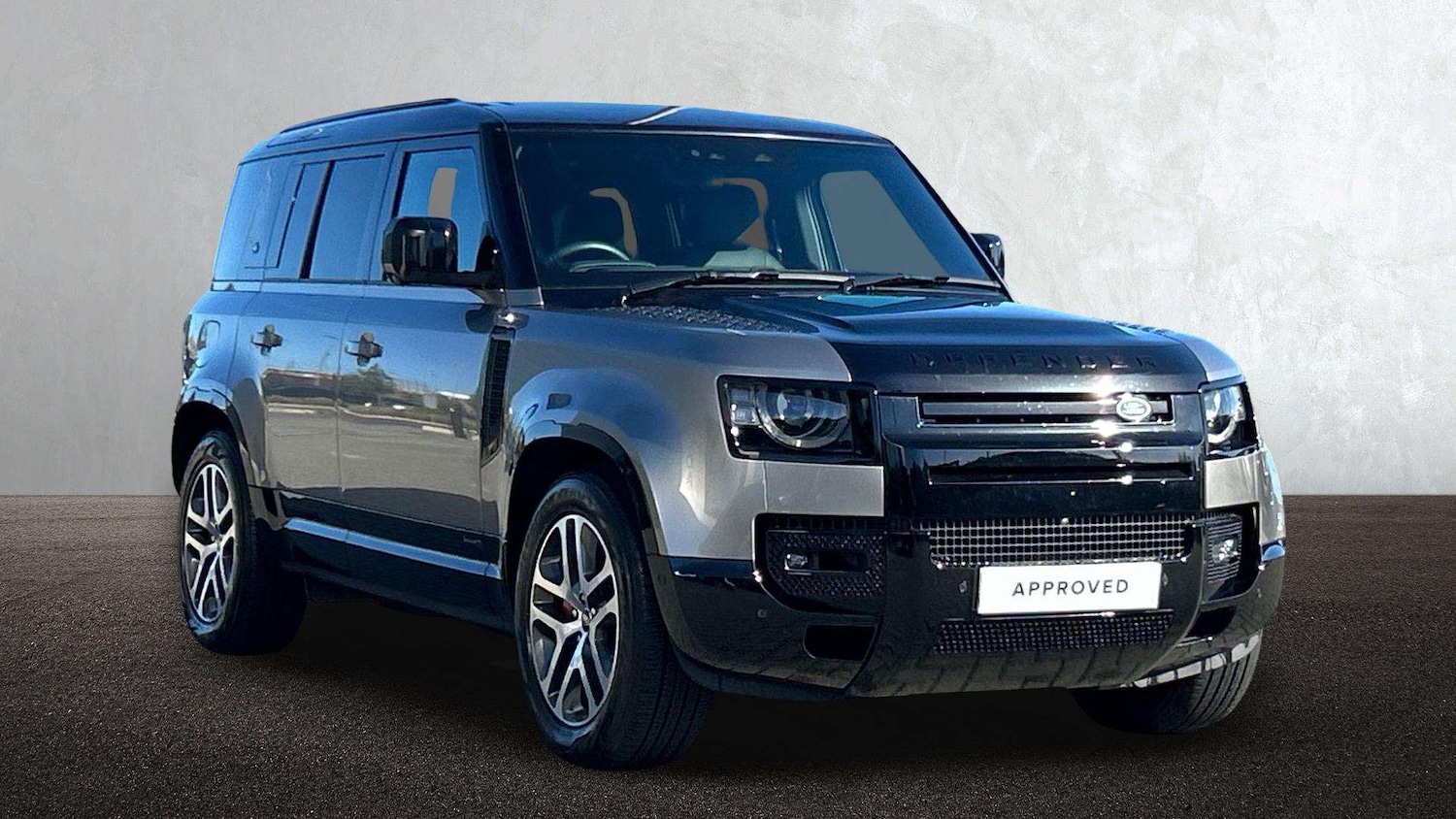 Used Land Rover Defender 2024 for sale - 76460362: Photo 1