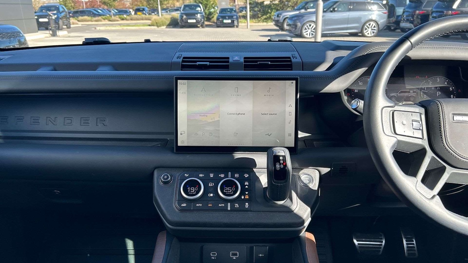 Used Land Rover Defender 2024 for sale - 76460362: Photo 14