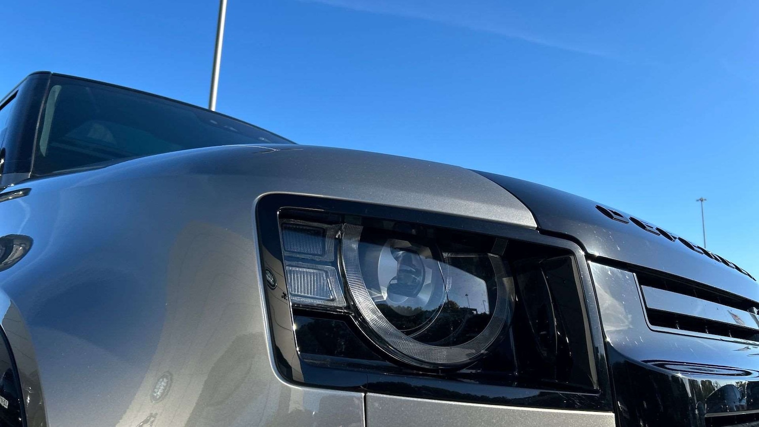 Used Land Rover Defender 2024 for sale - 76460362: Photo 17