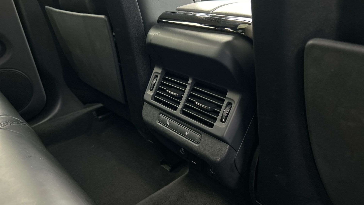 Used Land Rover Range Rover Evoque 2024 for sale - 76488191: Photo 18