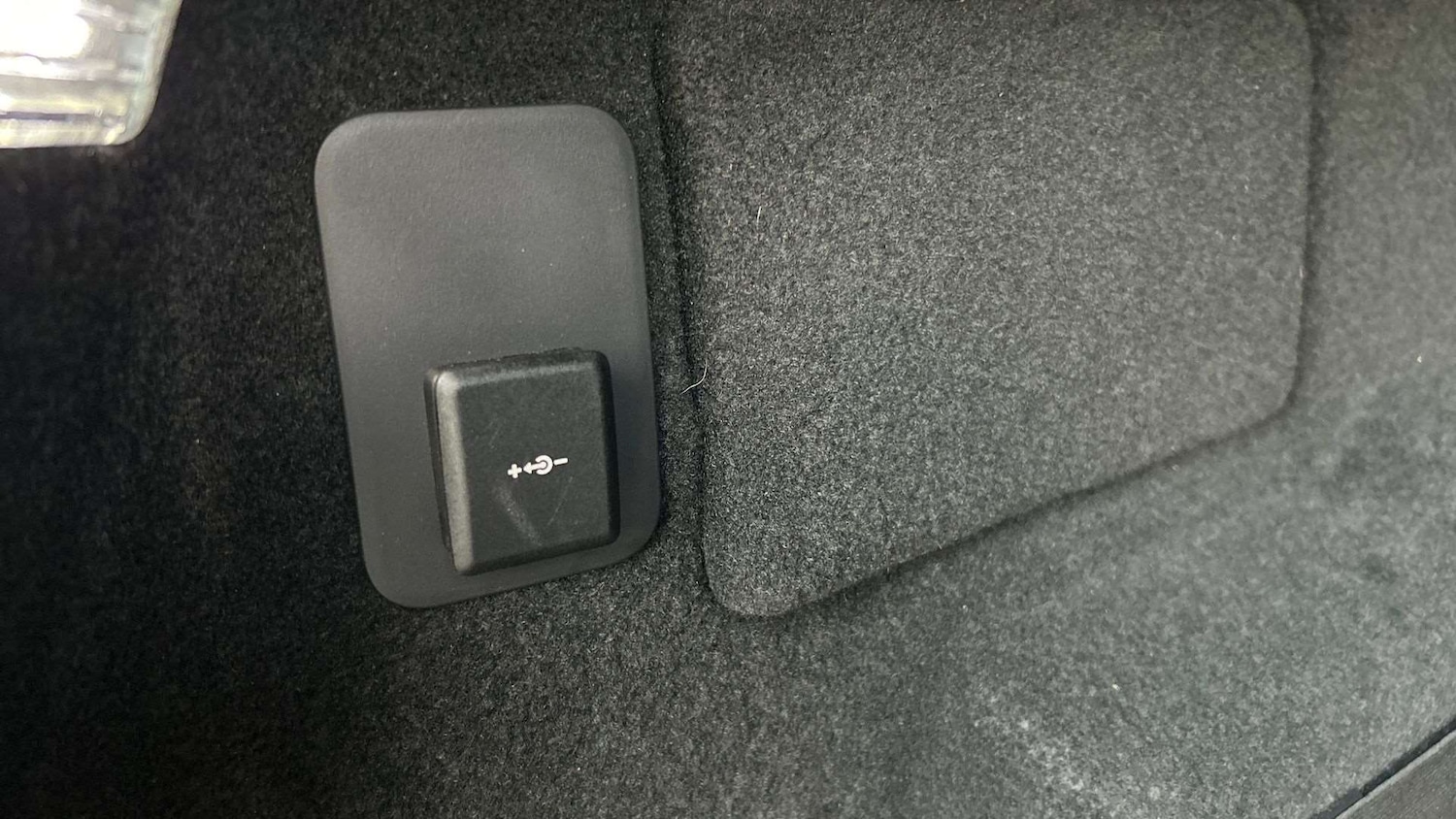 Used Land Rover Range Rover Evoque 2024 for sale - 76488191: Photo 27