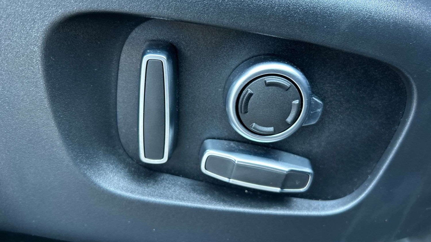 Used Land Rover Range Rover Evoque 2024 for sale - 76488191: Photo 34