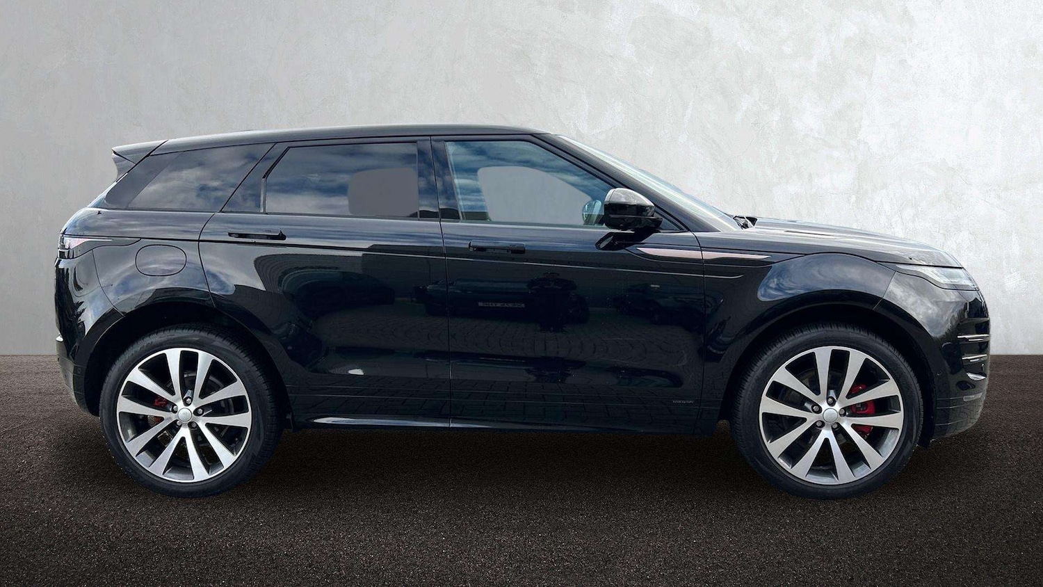 Used Land Rover Range Rover Evoque 2024 for sale - 76488191: Photo 5