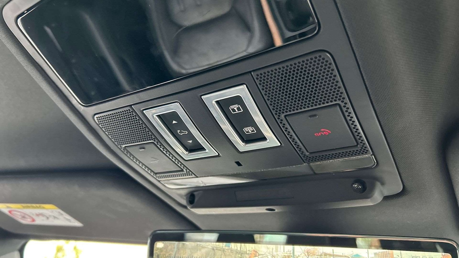 Used Land Rover Defender for sale - 76460087: Photo 23