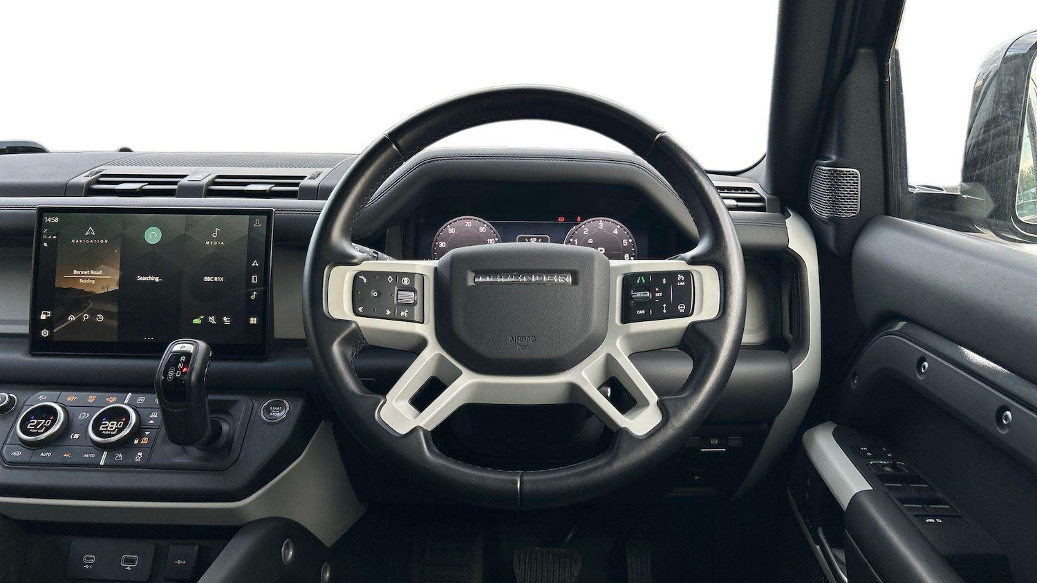 Used Land Rover Defender 2024 for sale - 76475922: Photo 15