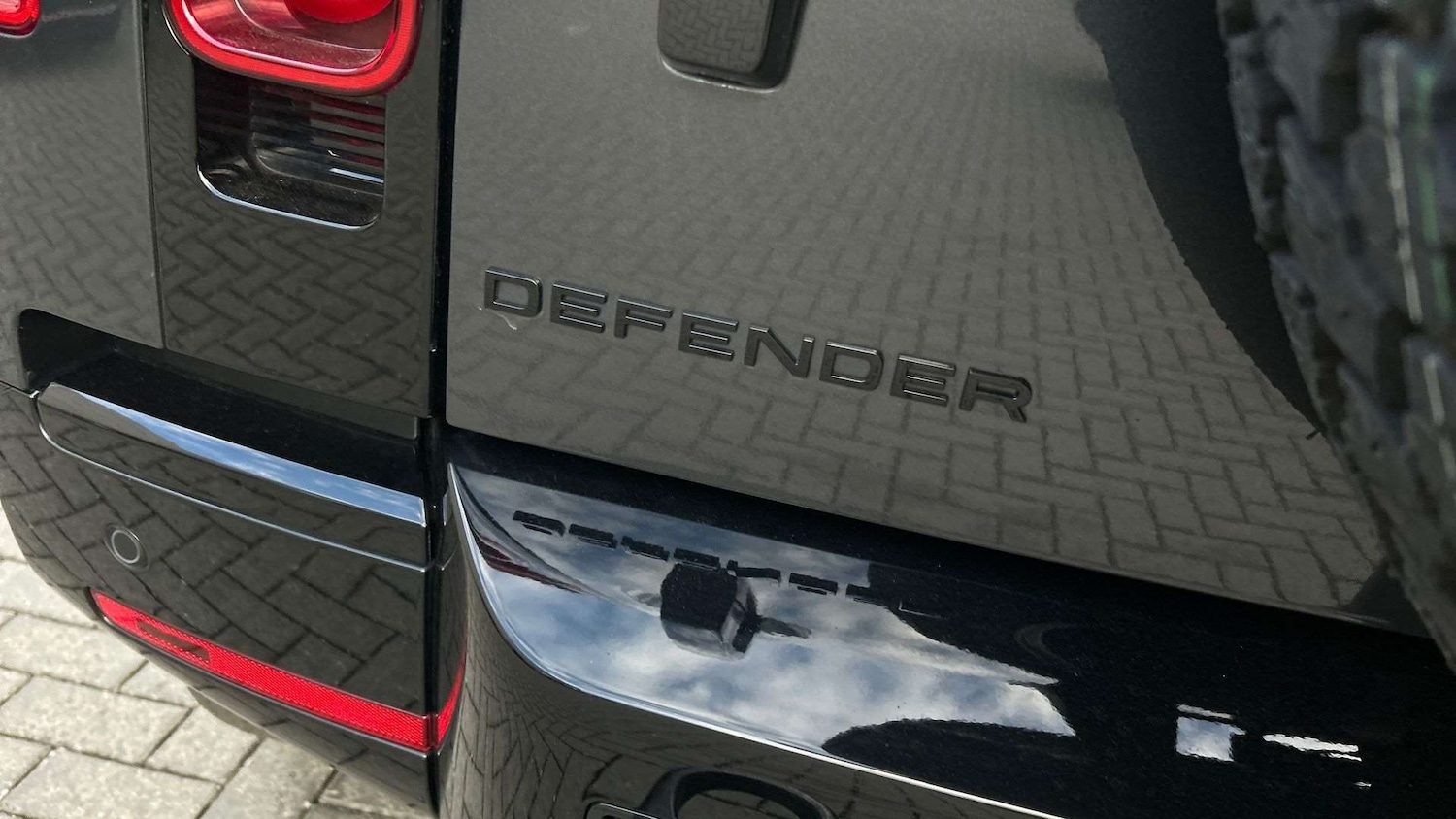 Used Land Rover Defender 2024 for sale - 76475922: Photo 26