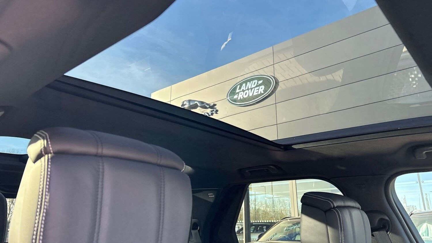 Used Land Rover Discovery 2023 for sale - 77972734: Photo 21