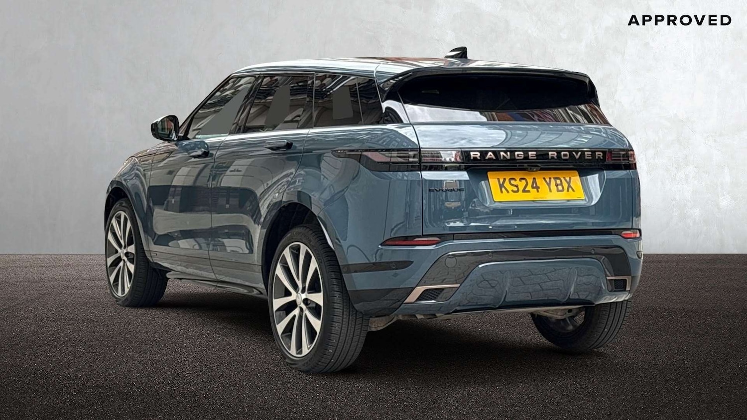 Used Land Rover Range Rover Evoque 2024 for sale - 77589029: Photo 2