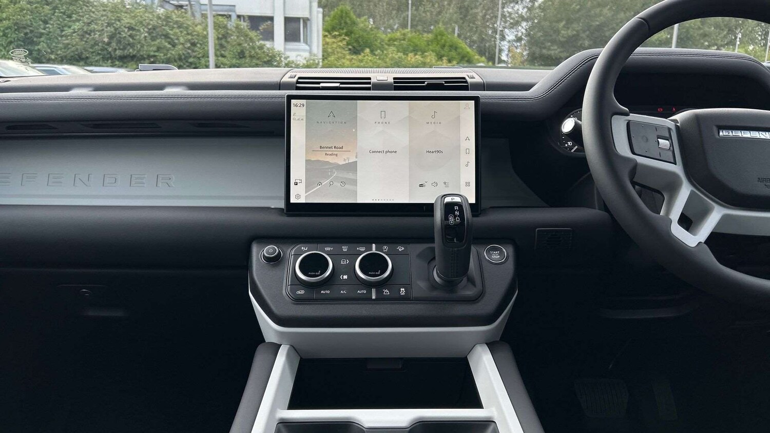 Used Land Rover Defender 2025 for sale - 77577267: Photo 14