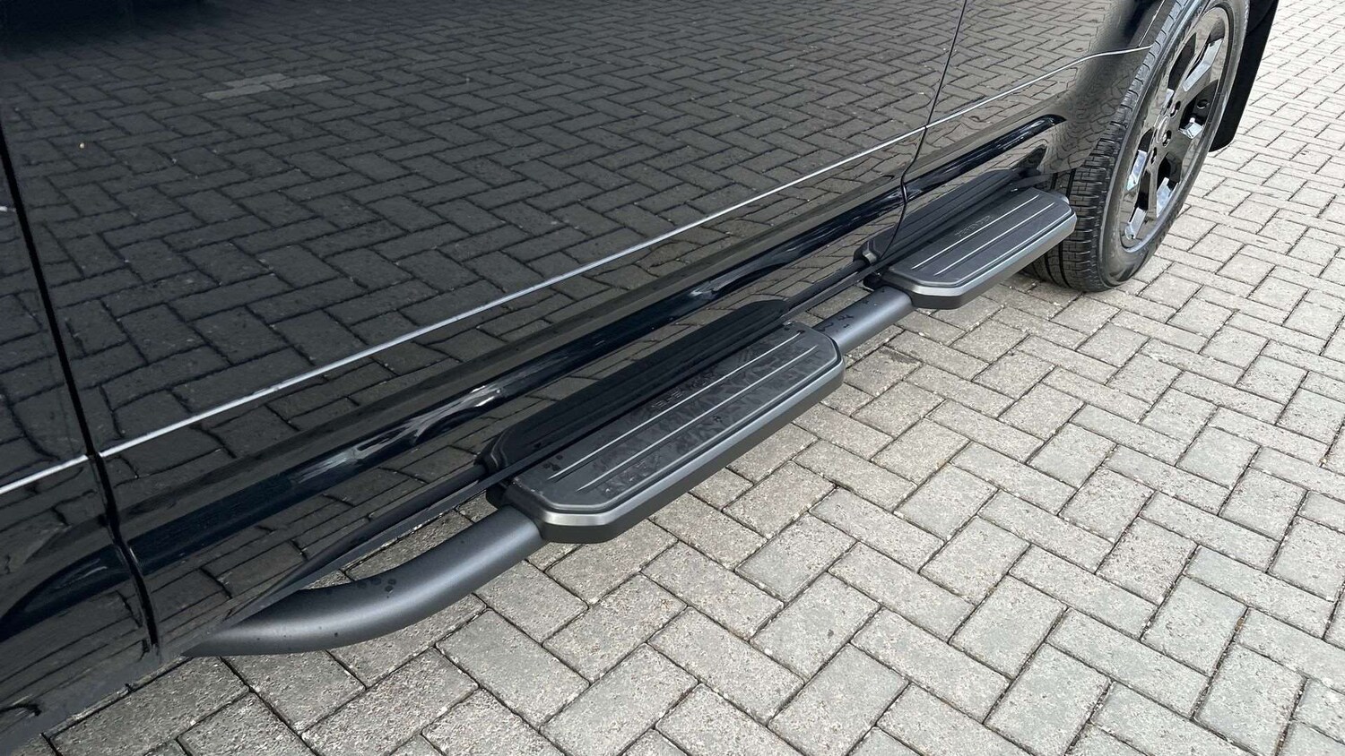 Used Land Rover Defender 2025 for sale - 77577267: Photo 31